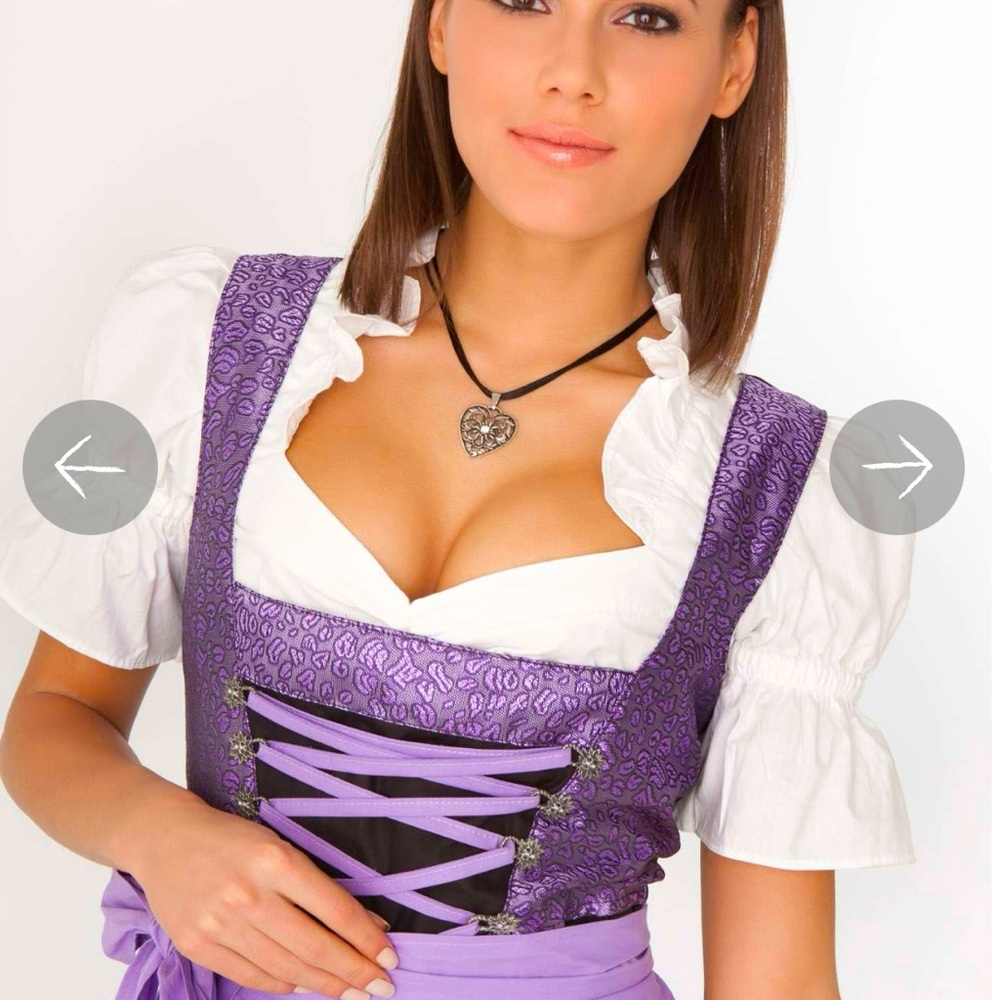 Authentic German Dirndl Gabriele dress for Oktoberfest or Halloween-size 18.